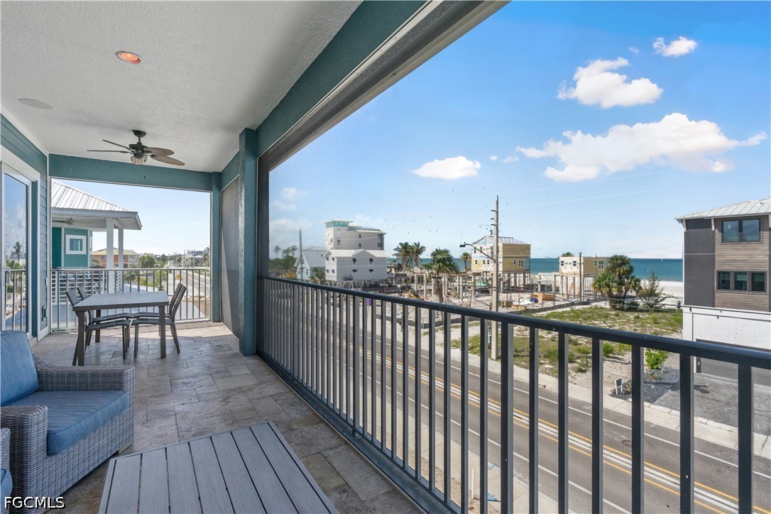 5335 Estero Blvd Property Photo 21