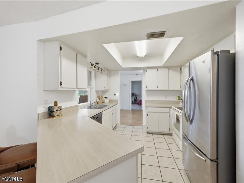 14355 Cristobal St Property Photo 7