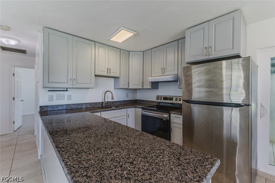 16595 Davis Rd Property Photo 11