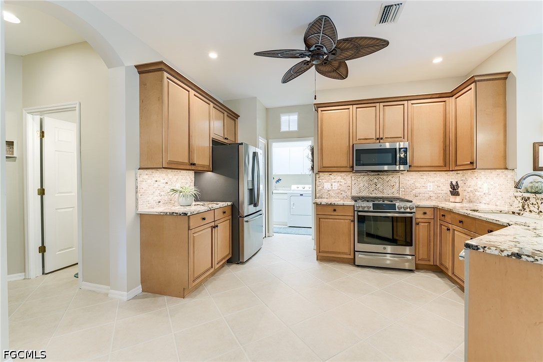 9211 Aviano Dr Property Photo 13