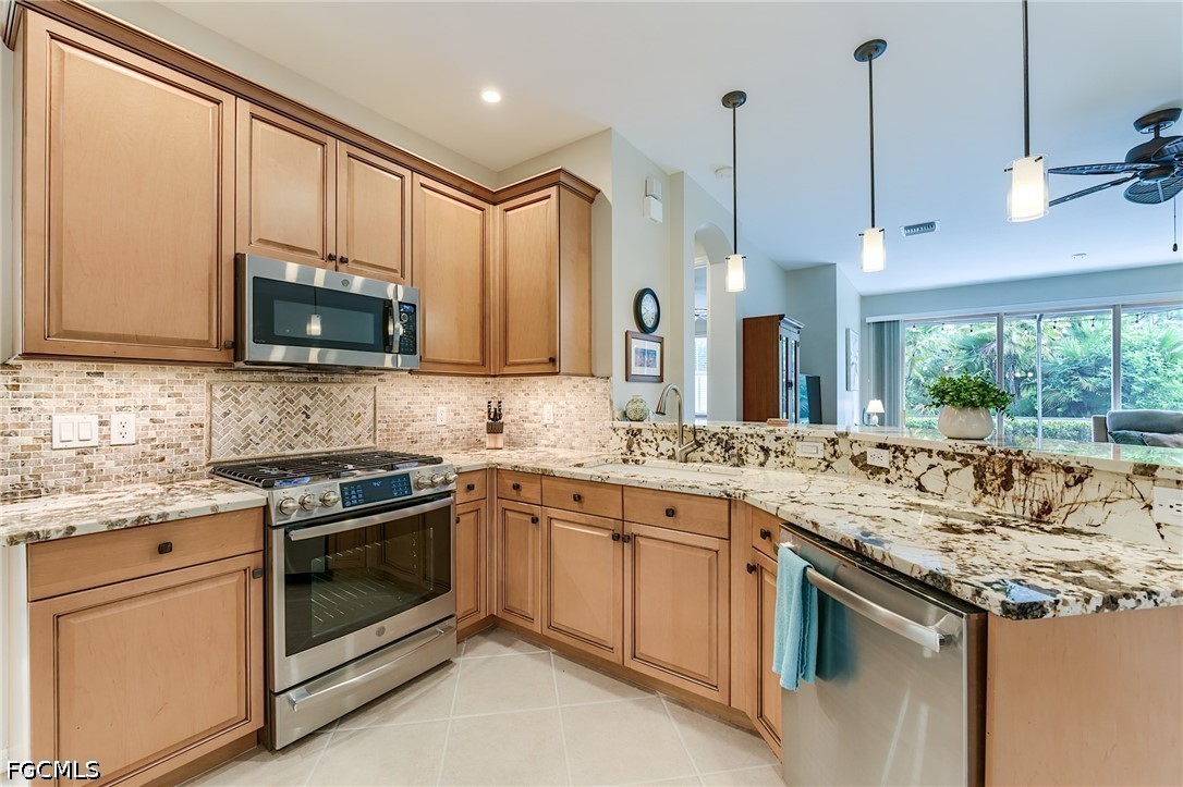 9211 Aviano Dr Property Photo 19