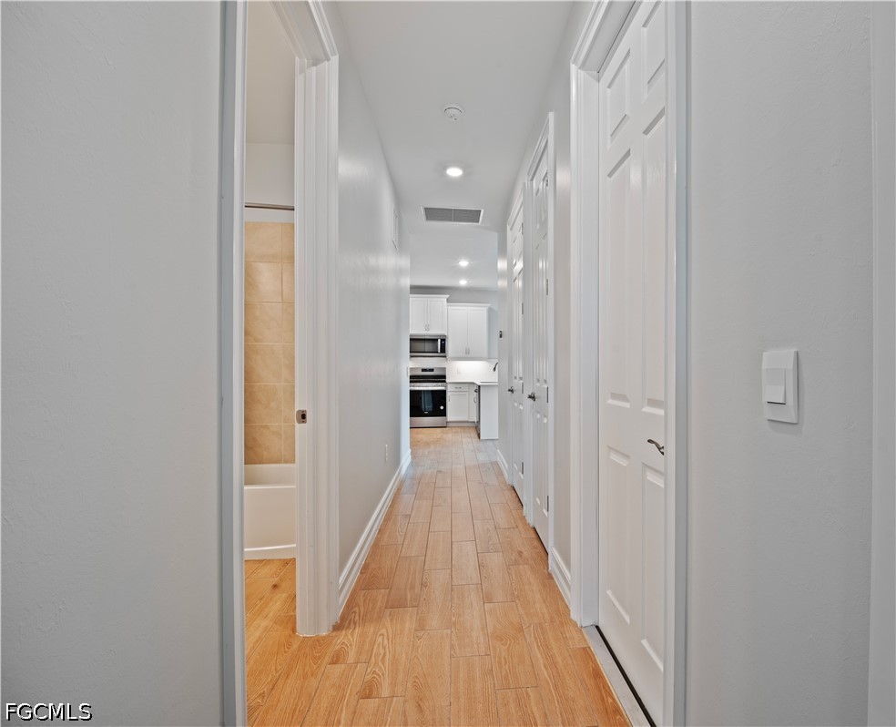 16947 Hawk Ct Property Photo 24