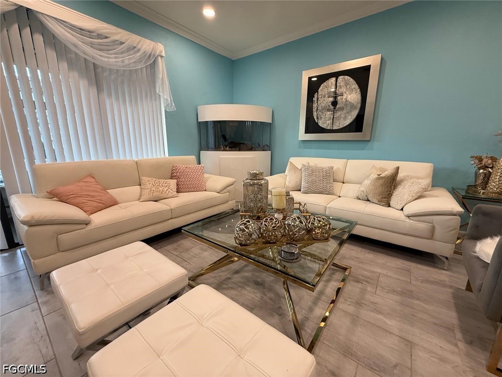 12963 Pemberton Way Property Photo 11