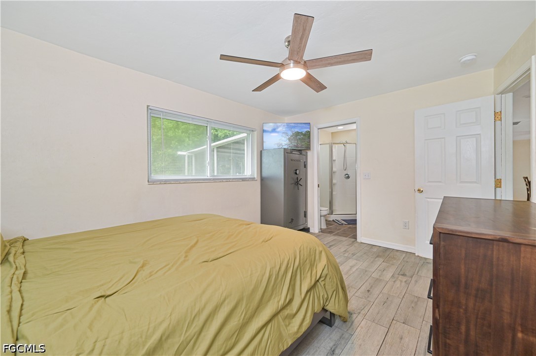 1130 Travis Ave Property Photo 14