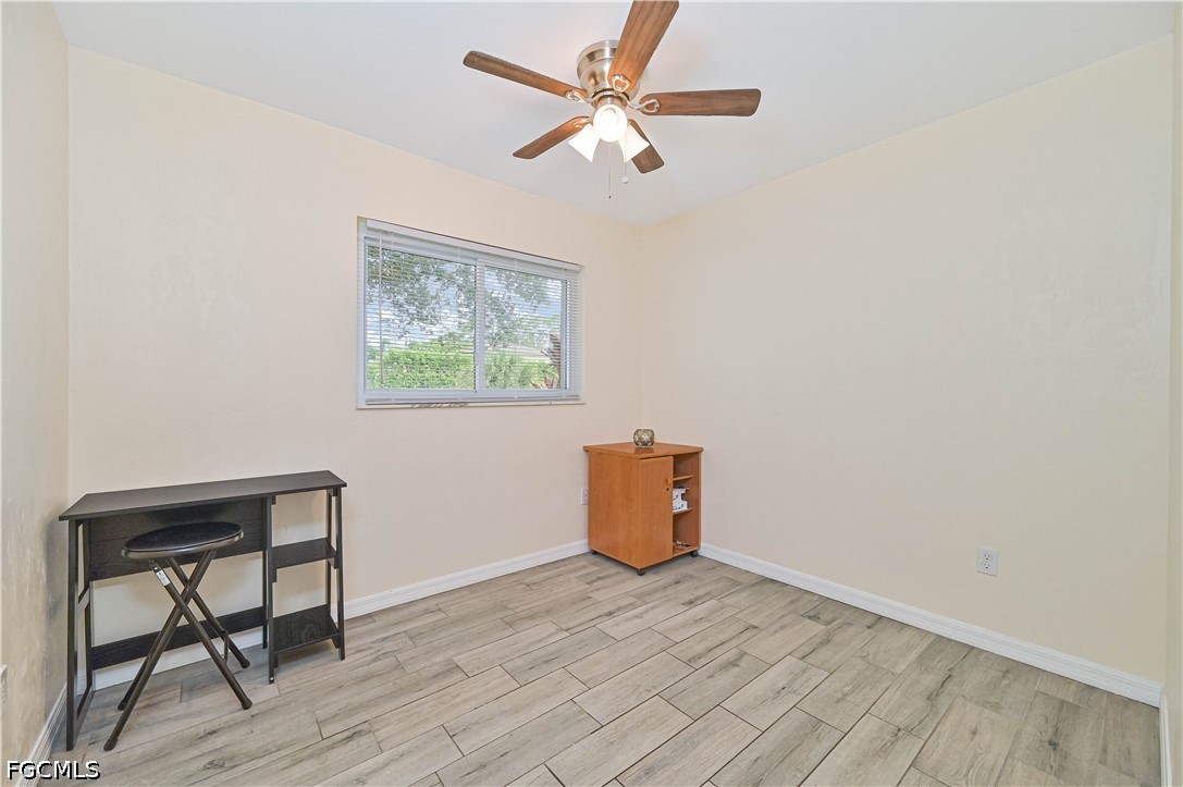 1130 Travis Ave Property Photo 16