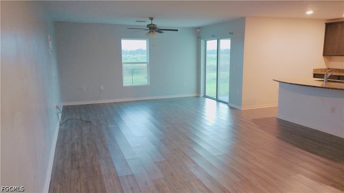 244 Loadstar St Property Photo 3