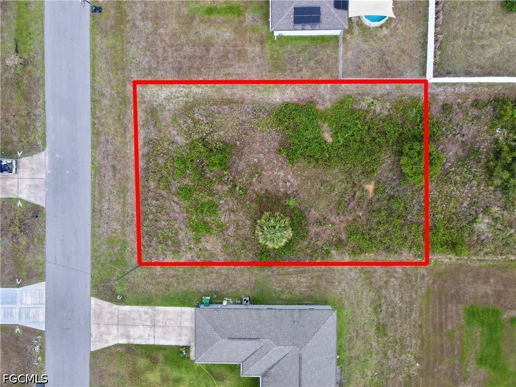 9042 Green Cir Property Photo 3
