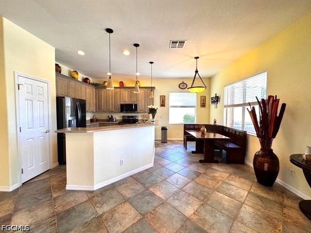 2560 Keystone Lake Dr Property Photo 16