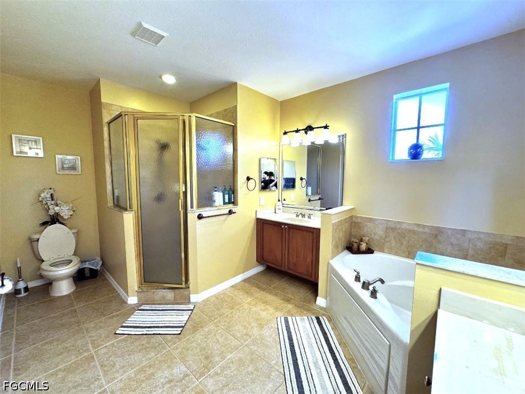 2560 Keystone Lake Dr Property Photo 26
