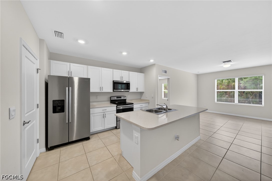 18546 Marlin Kite Ln Property Photo 2
