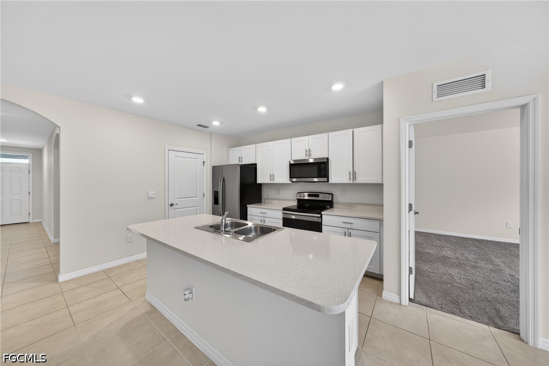 18546 Marlin Kite Ln Property Photo 9