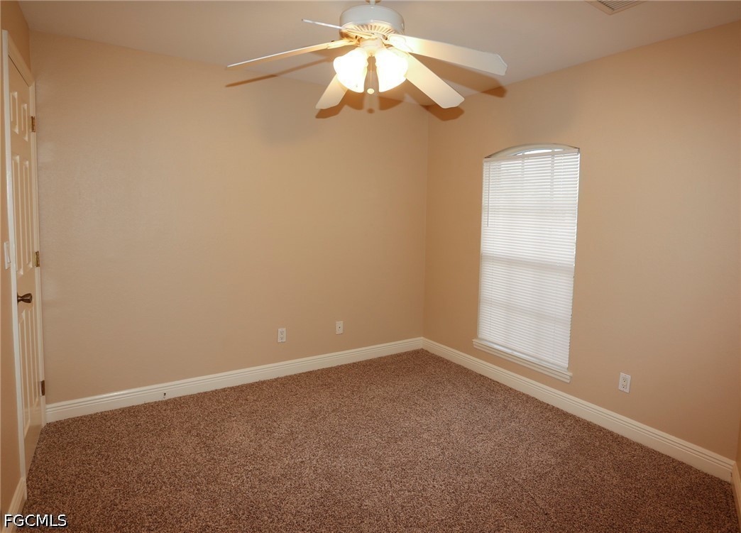 4754 Leonard Blvd S Property Photo 15
