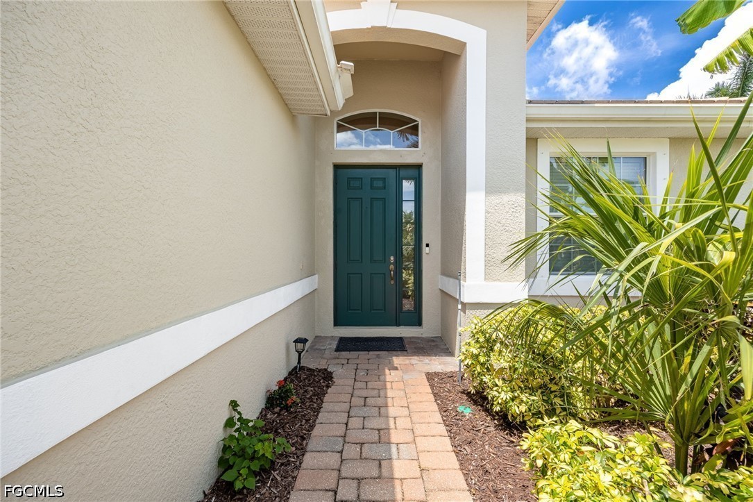 2466 Ashbury Cir Property Photo 3