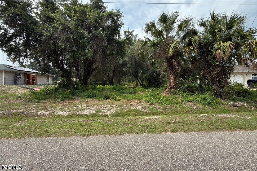 2508 66th St W Property Photo 5