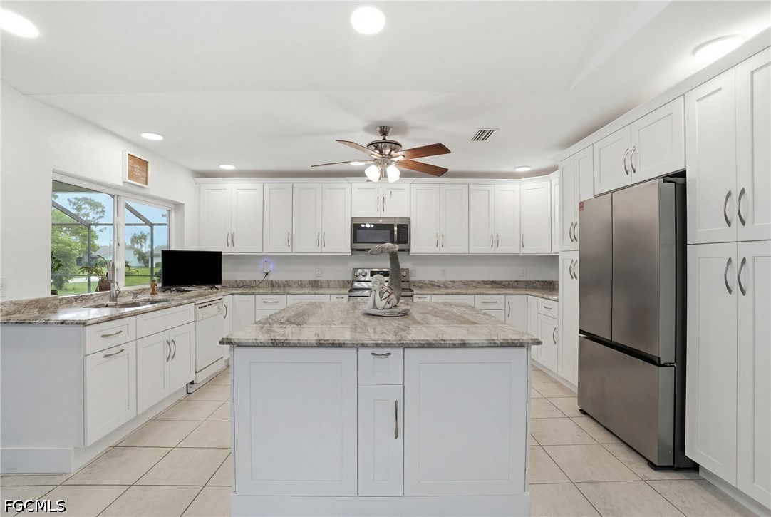 6114 Deer Run Property Photo 14