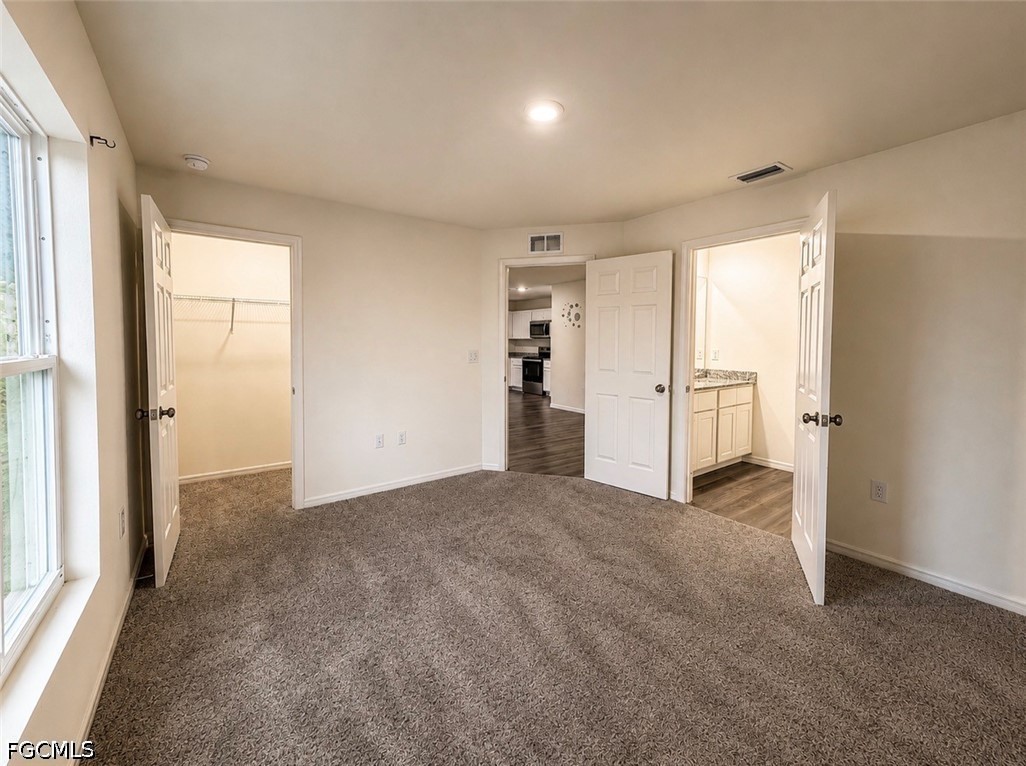 936 Panda Dr Property Photo 6