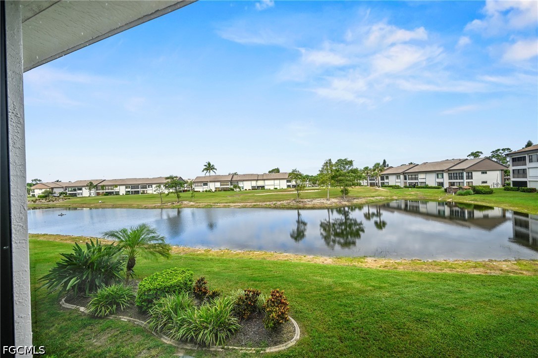 5830 Trailwinds Dr 824 Property Photo 16
