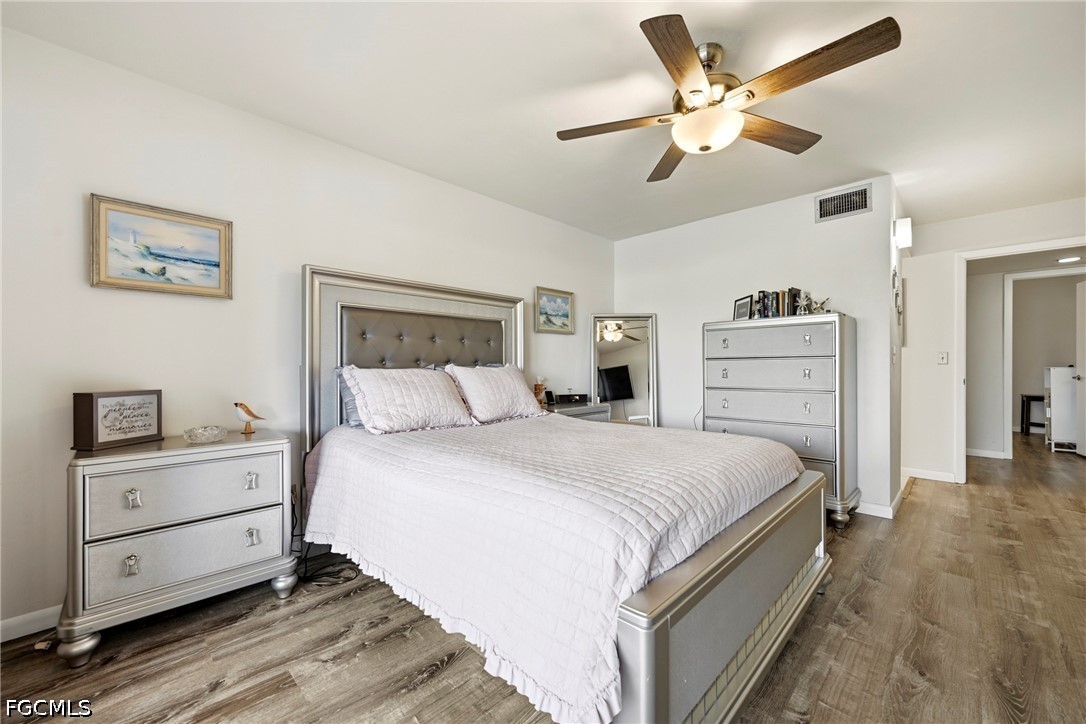 5830 Trailwinds Dr 824 Property Photo 22