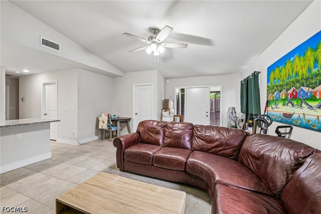 17327 Birchwood Ln Property Photo 9