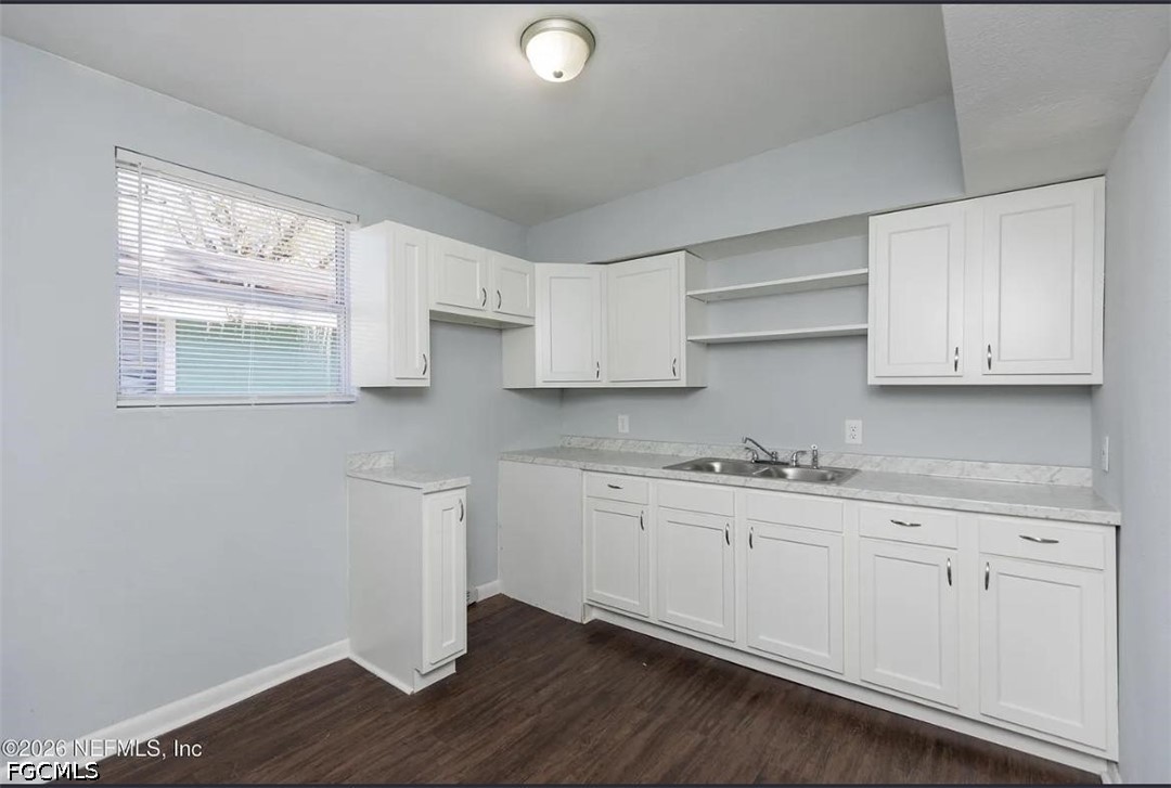 1539 Union St Property Photo 3