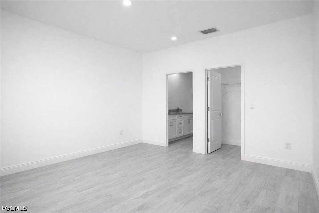 1239 County St E Property Photo 3