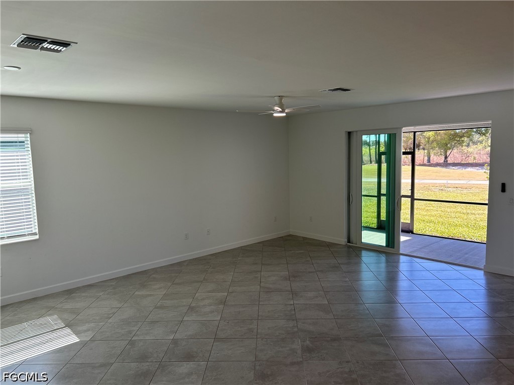 20483 Copperhead Dr Property Photo 5