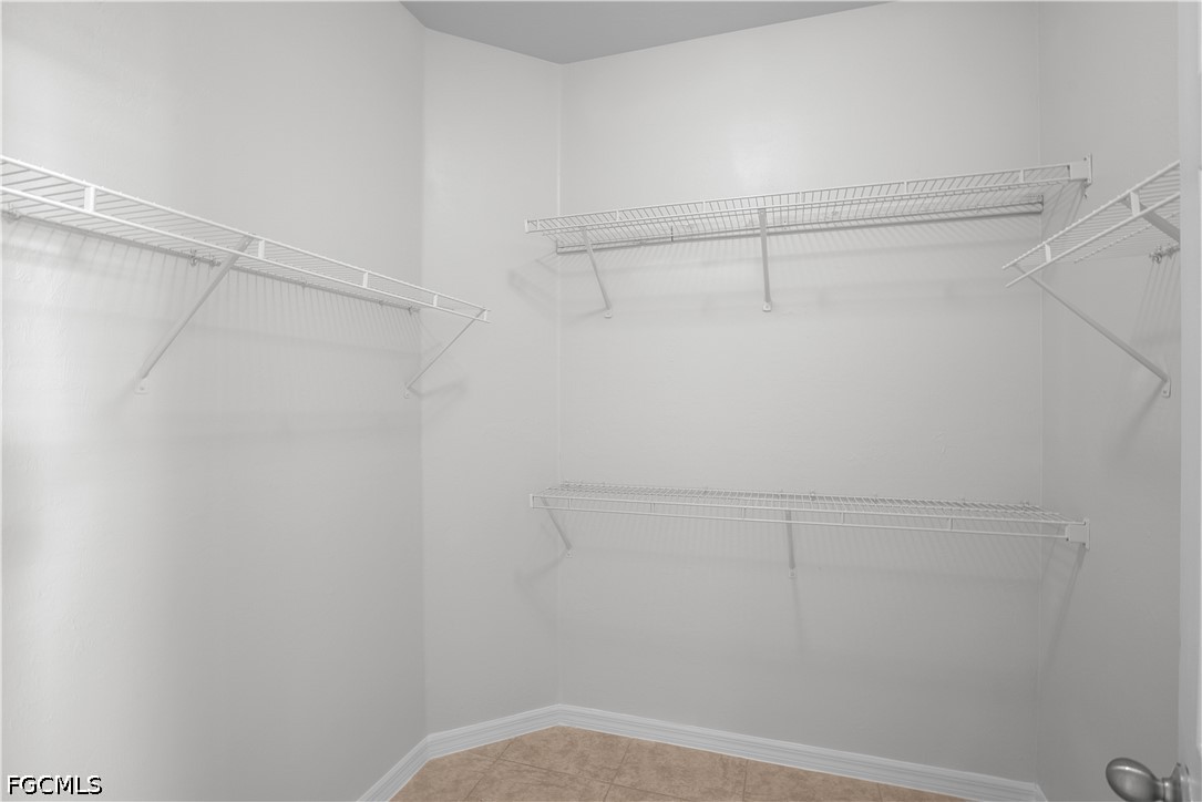 2303 Sw 21st Ter Property Photo 14