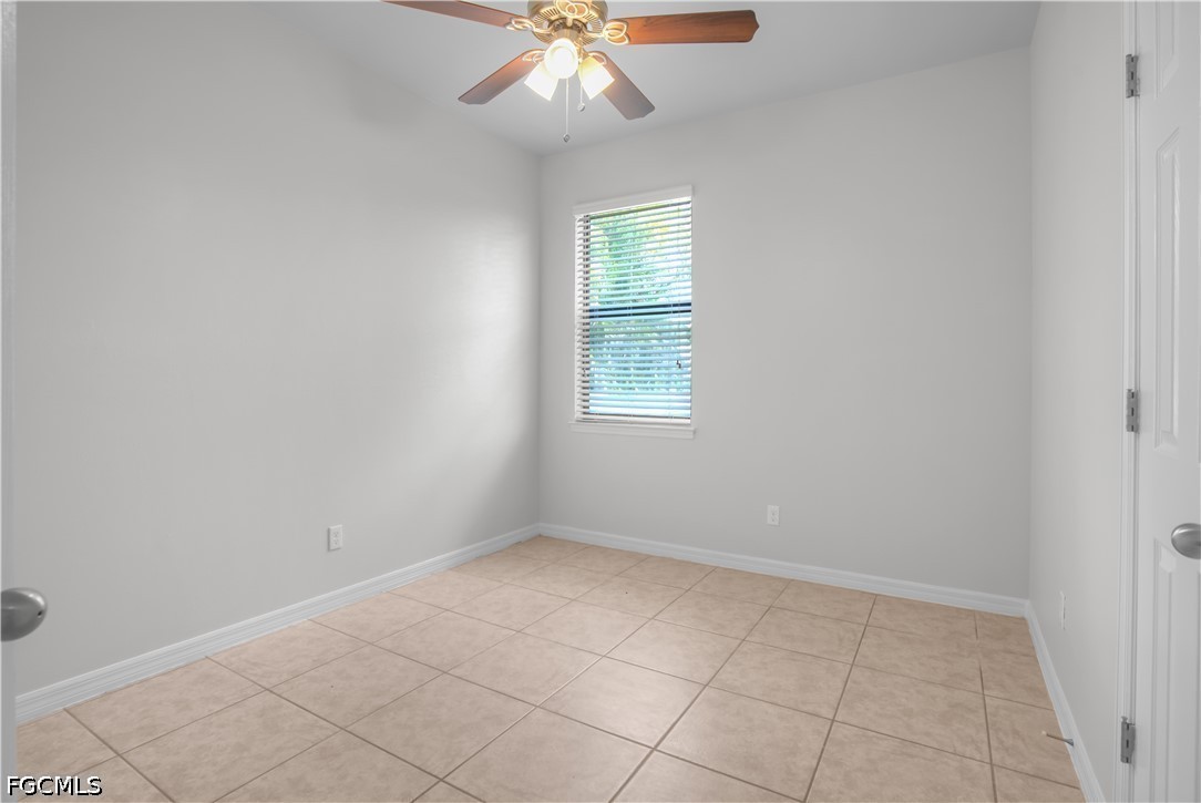 2303 Sw 21st Ter Property Photo 16