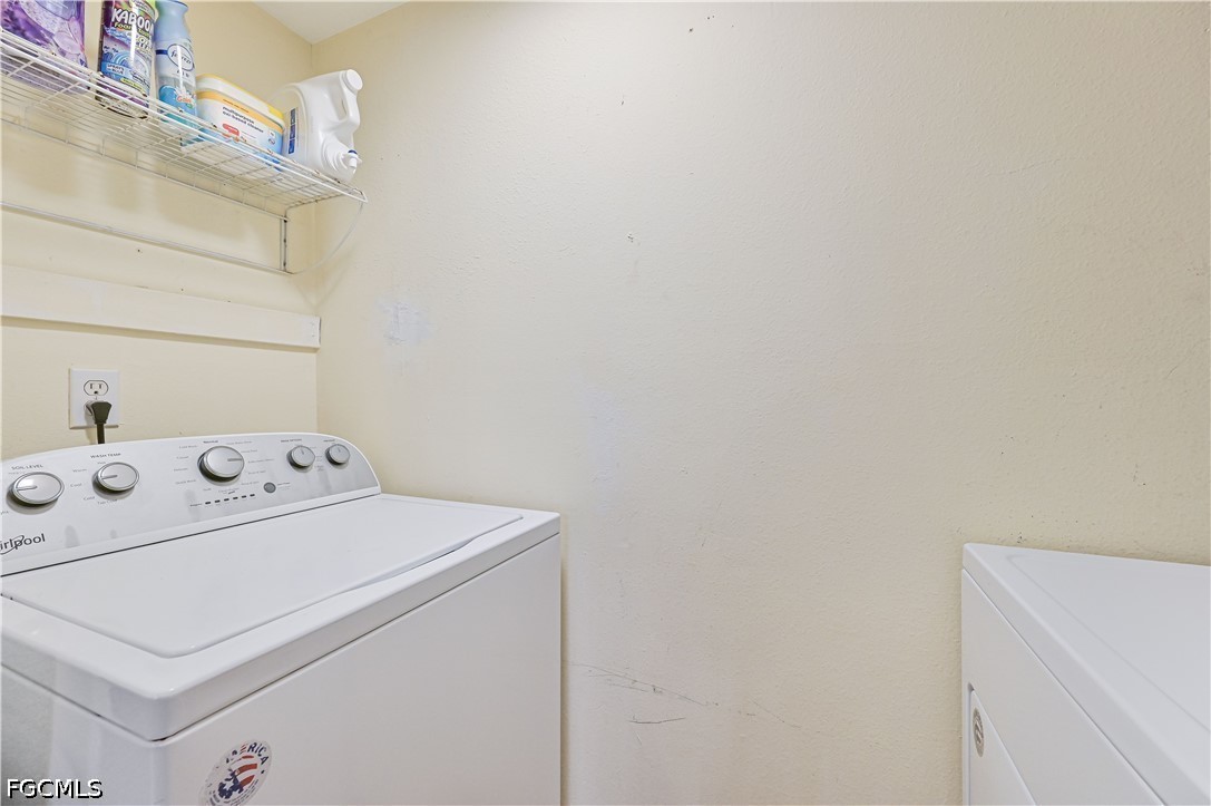 1520 Park Meadows Dr 2 Property Photo 13