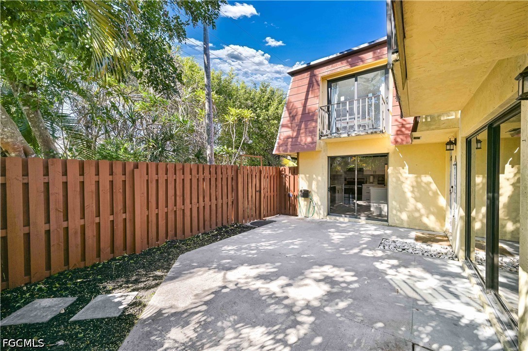 1520 Park Meadows Dr 2 Property Photo 25