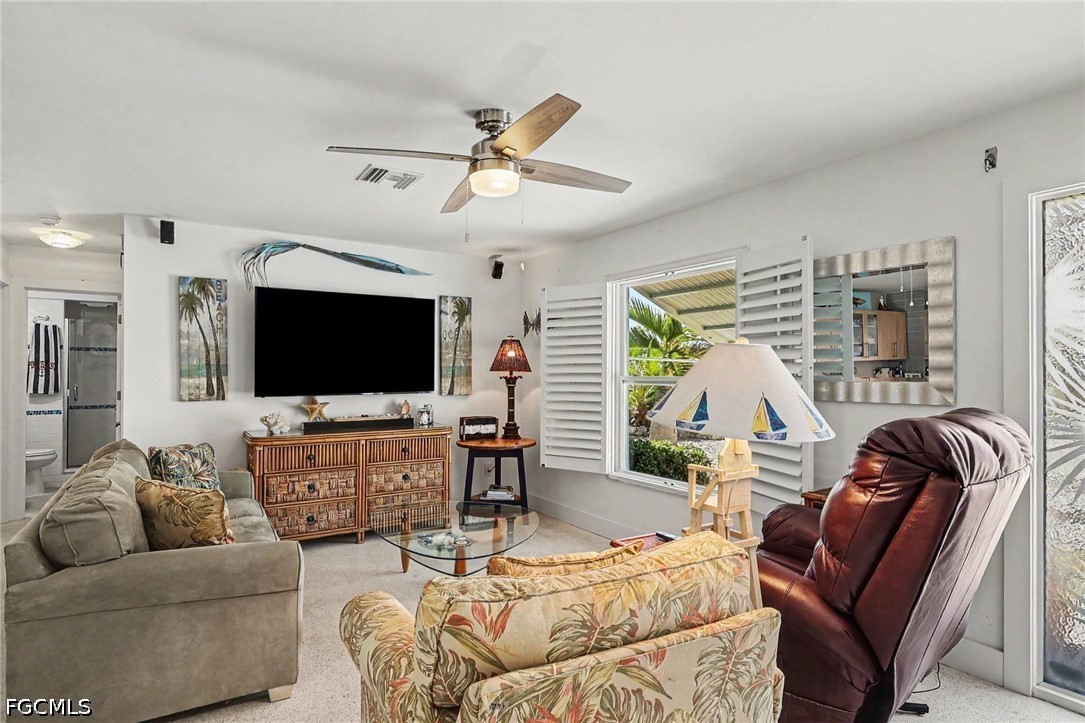 3608 Rita Ln Property Photo 7