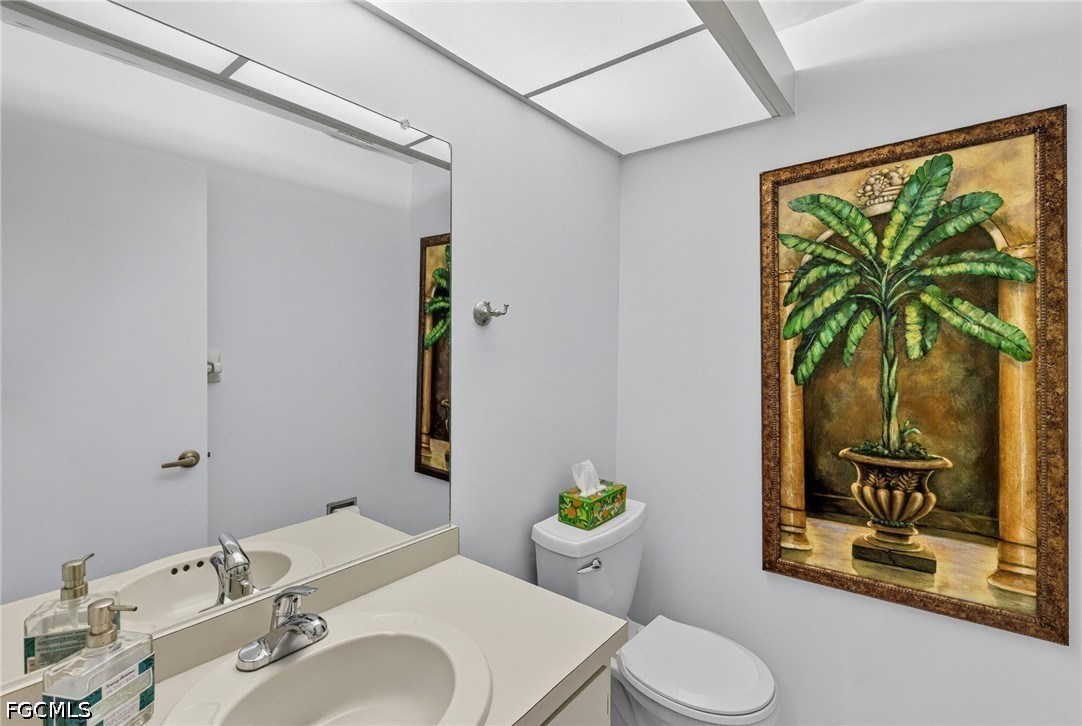 11250 Caravel Cir 306 Property Photo 21