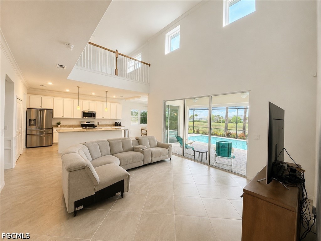 43668 Tree Top Trl Property Photo 12
