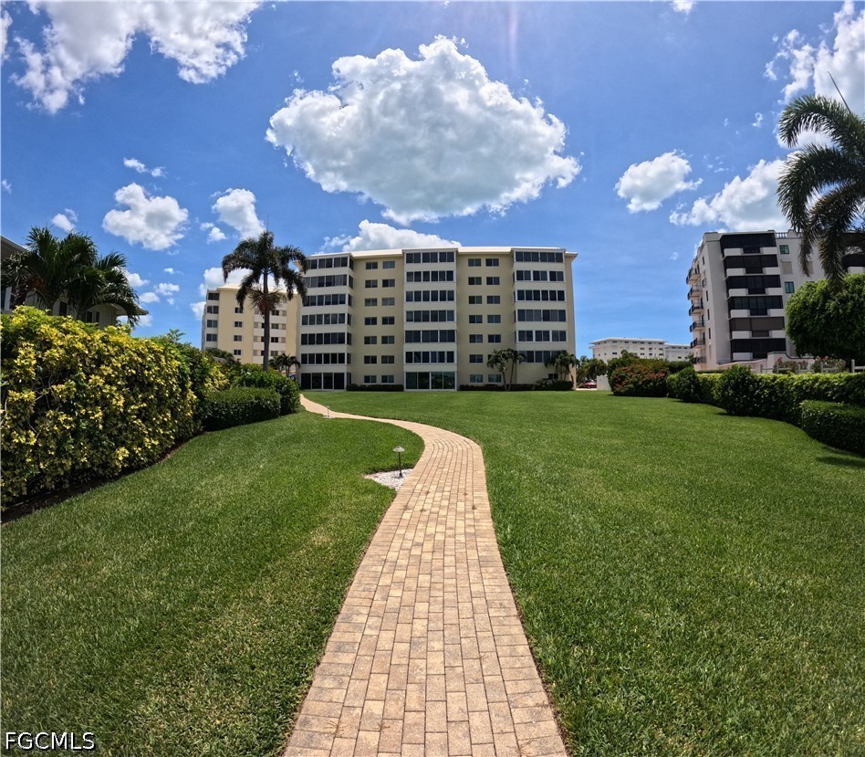 3420 Gulf Shore Blvd N 43 Property Photo 29