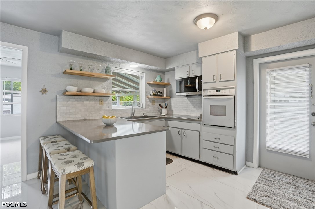 372 Altamont Ave Property Photo 1