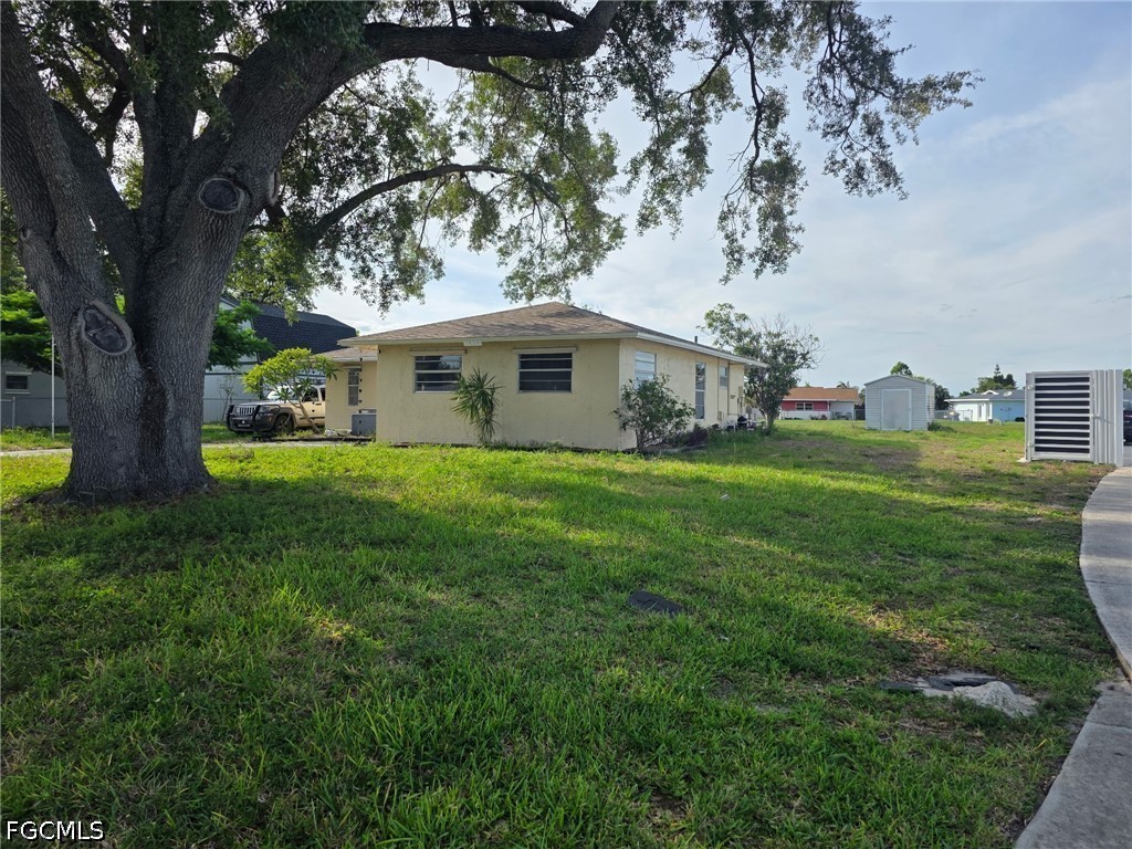 1434 Caywood Cir N Property Photo 2