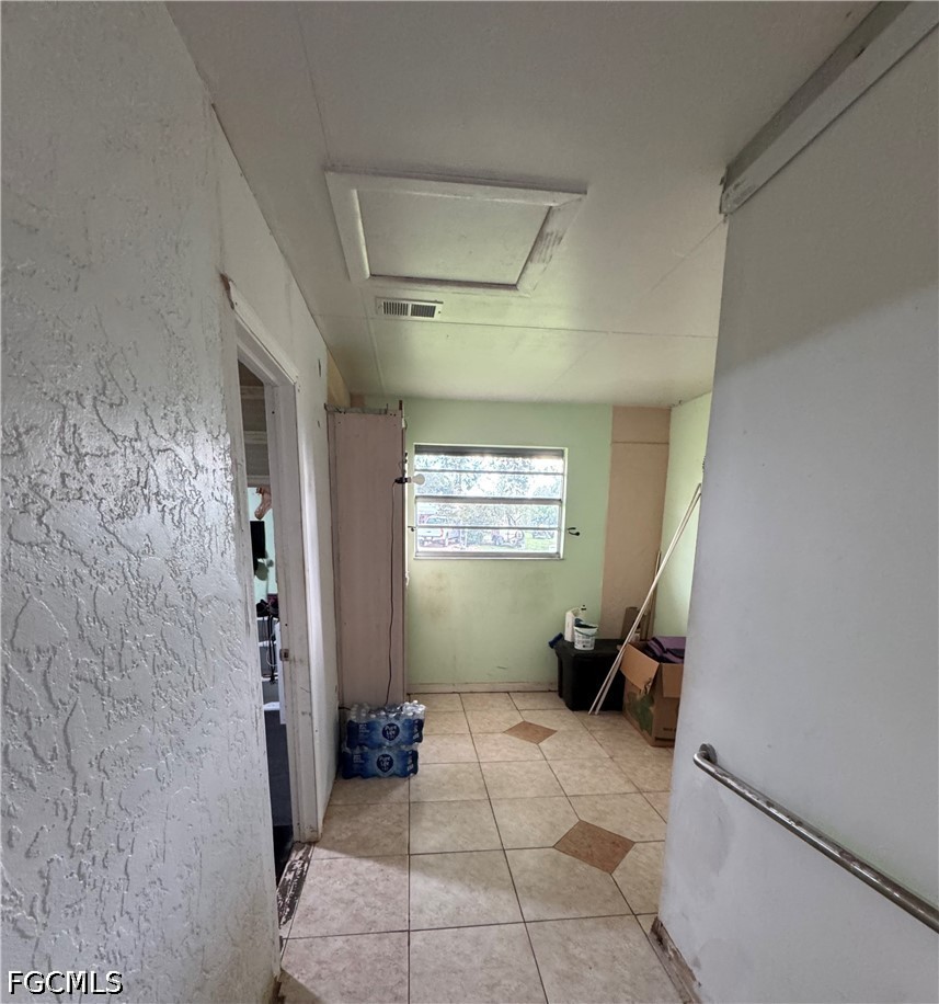 1434 Caywood Cir N Property Photo 8
