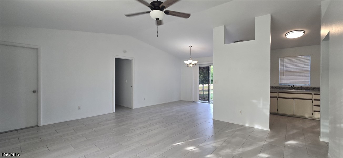 1401 Yvonne Ave S Property Photo 4