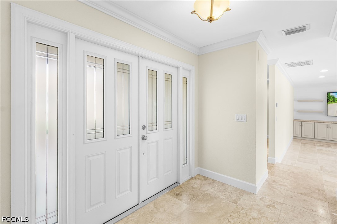 5985 Baker Ct Property Photo 5