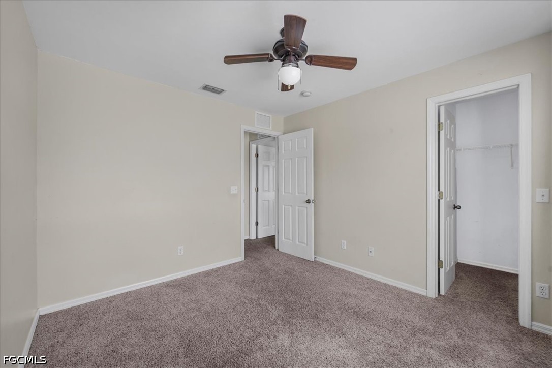 4664 Varsity Cir Property Photo 11