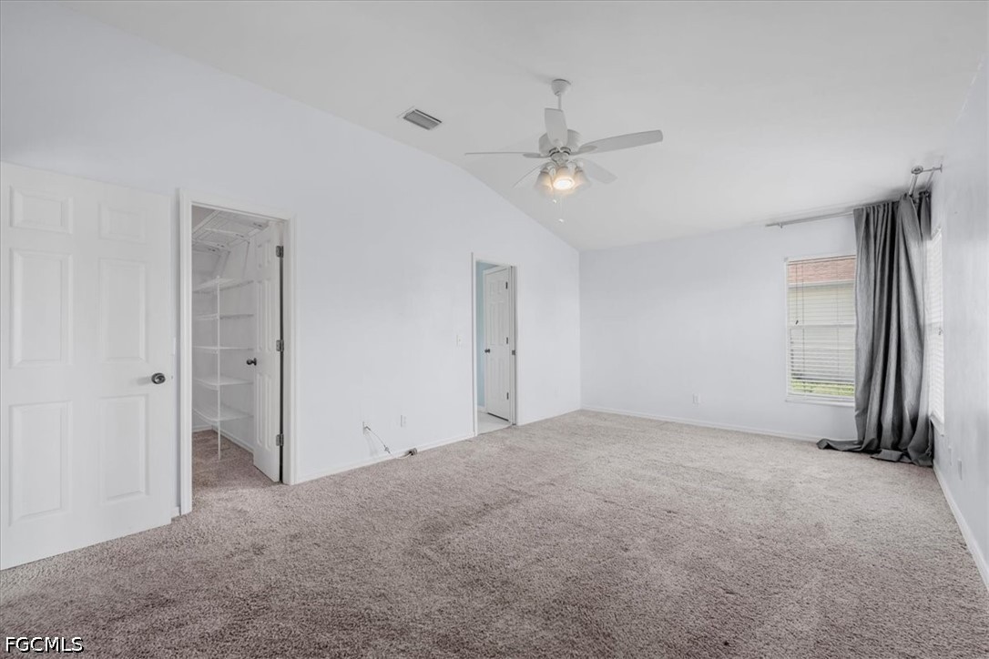 4664 Varsity Cir Property Photo 32
