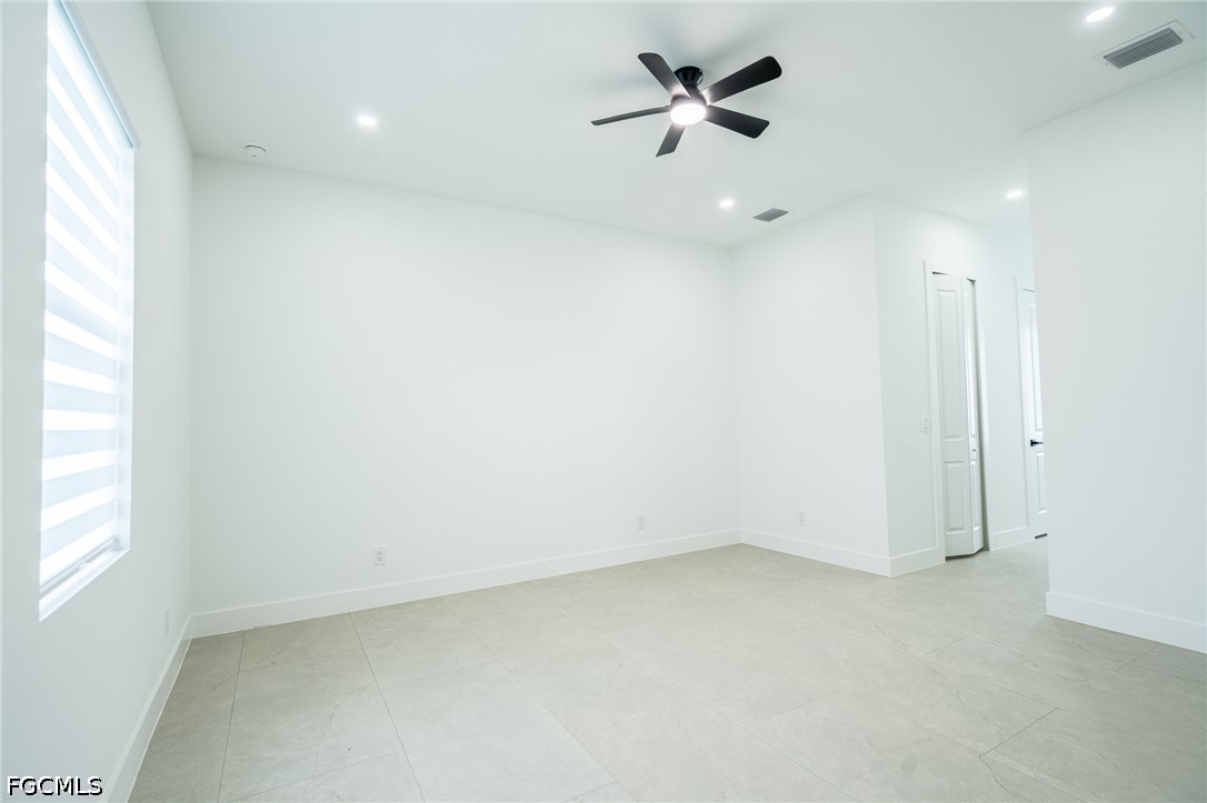 1142 Eclipse St E Property Photo 30