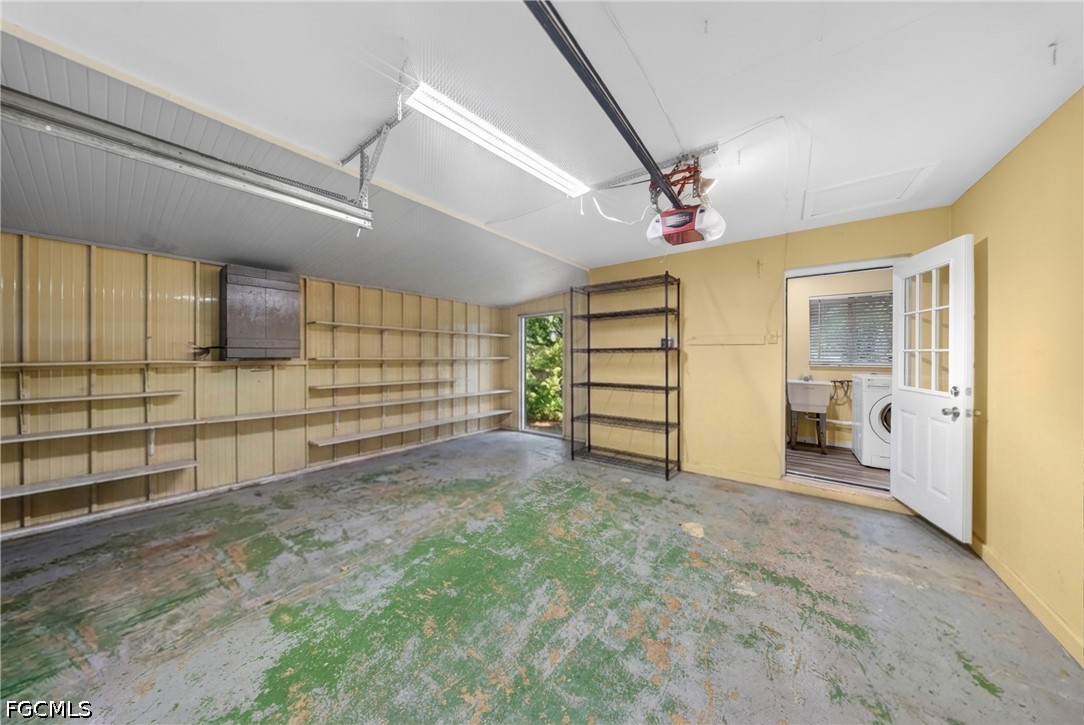 208 Redcliff Ave Property Photo 15