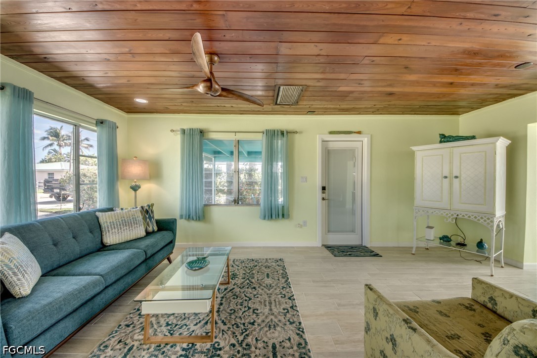 2567 Cay Cv Property Photo 18