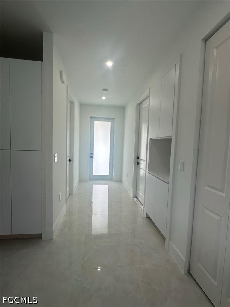 547 Eisenhower Blvd Property Photo 8