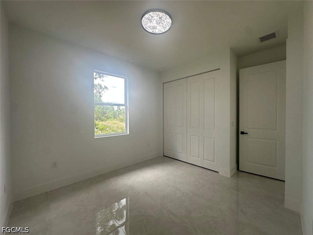 547 Eisenhower Blvd Property Photo 15