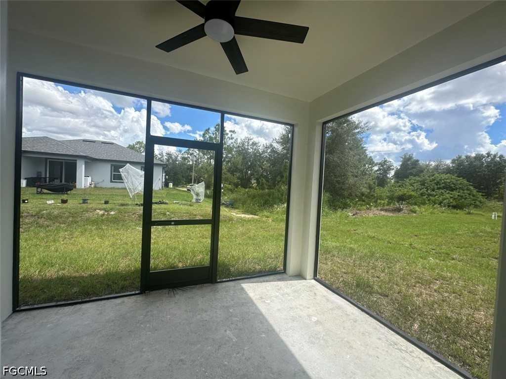 547 Eisenhower Blvd Property Photo 20