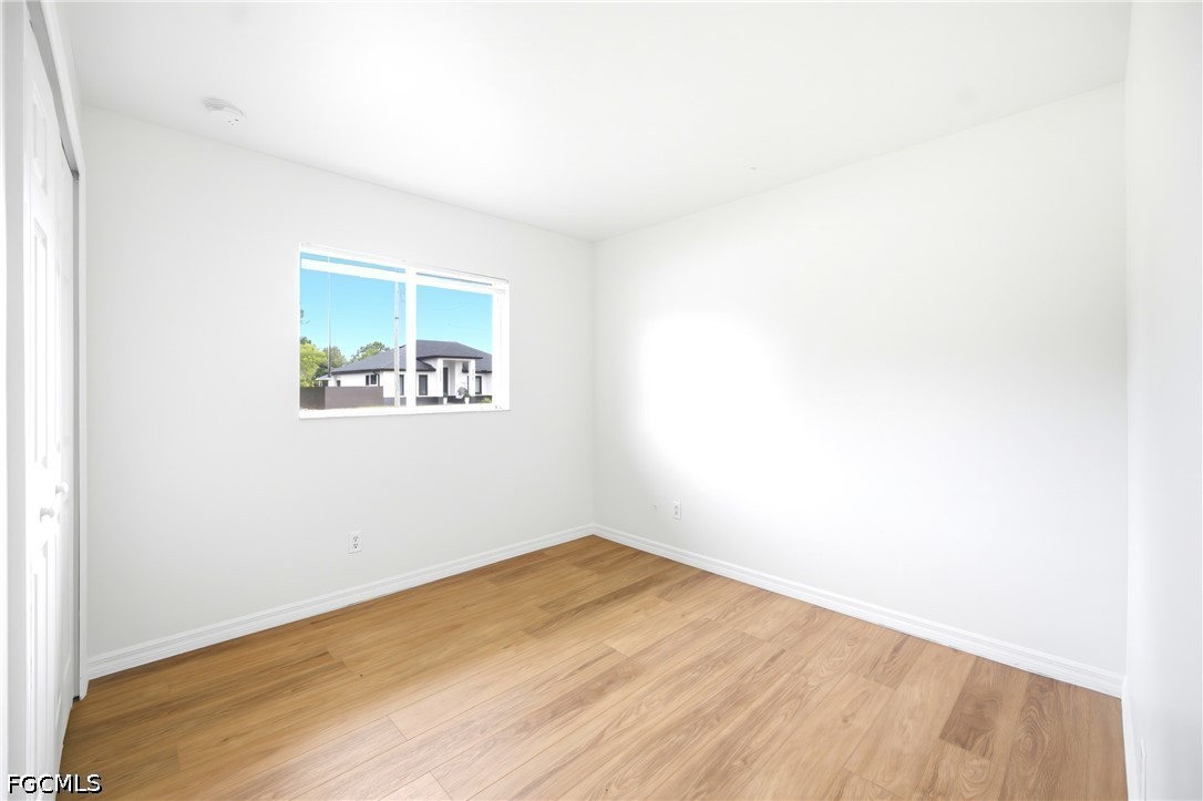 1800 Venice Ave N Property Photo 13