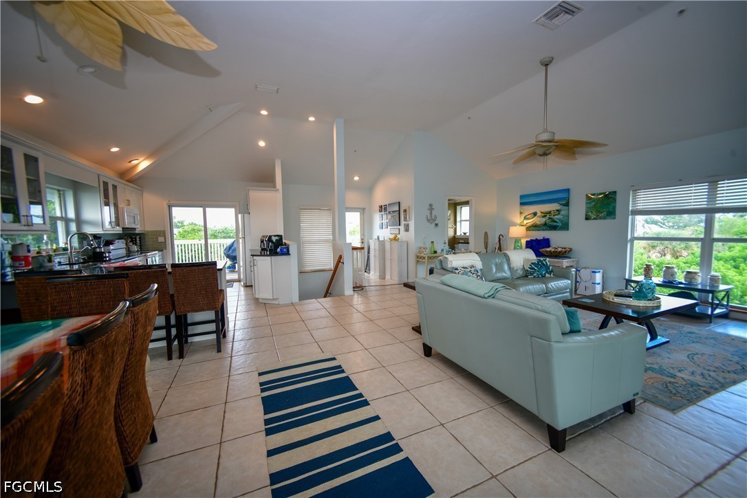 120 Swallow Dr Property Photo 34