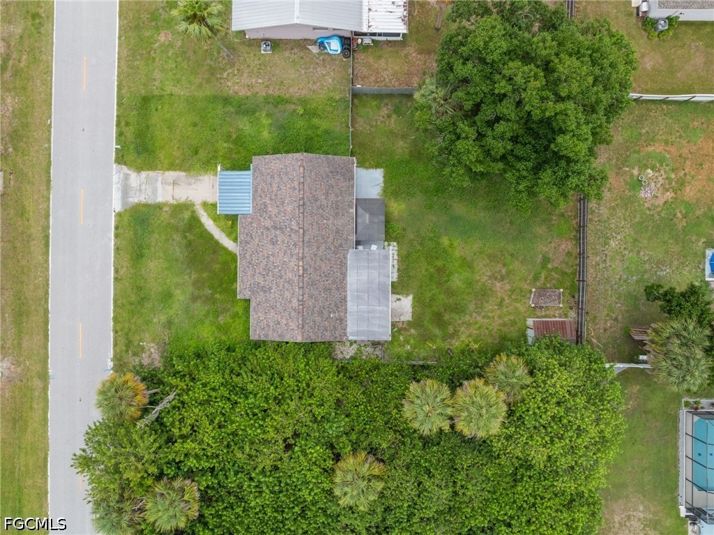 20310 Lorenzo Ave Property Photo 31